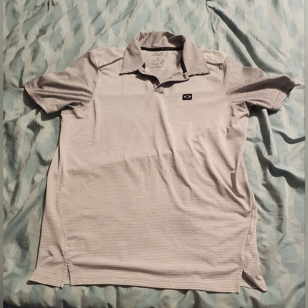 Oakley Polo Shirt Mens Tailored Fit Medium‎ Gray Striped Hydrolix Stretch Golf